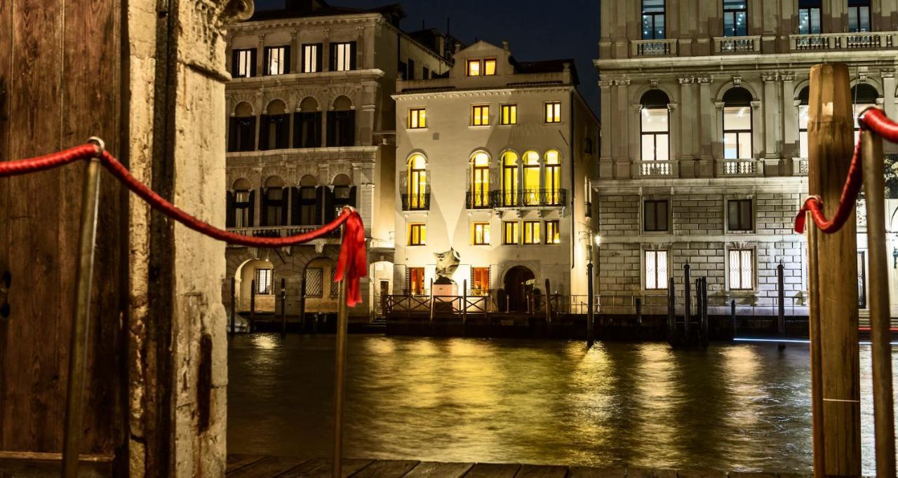 Palazzina Grassi Hotel Venice Exterior photo